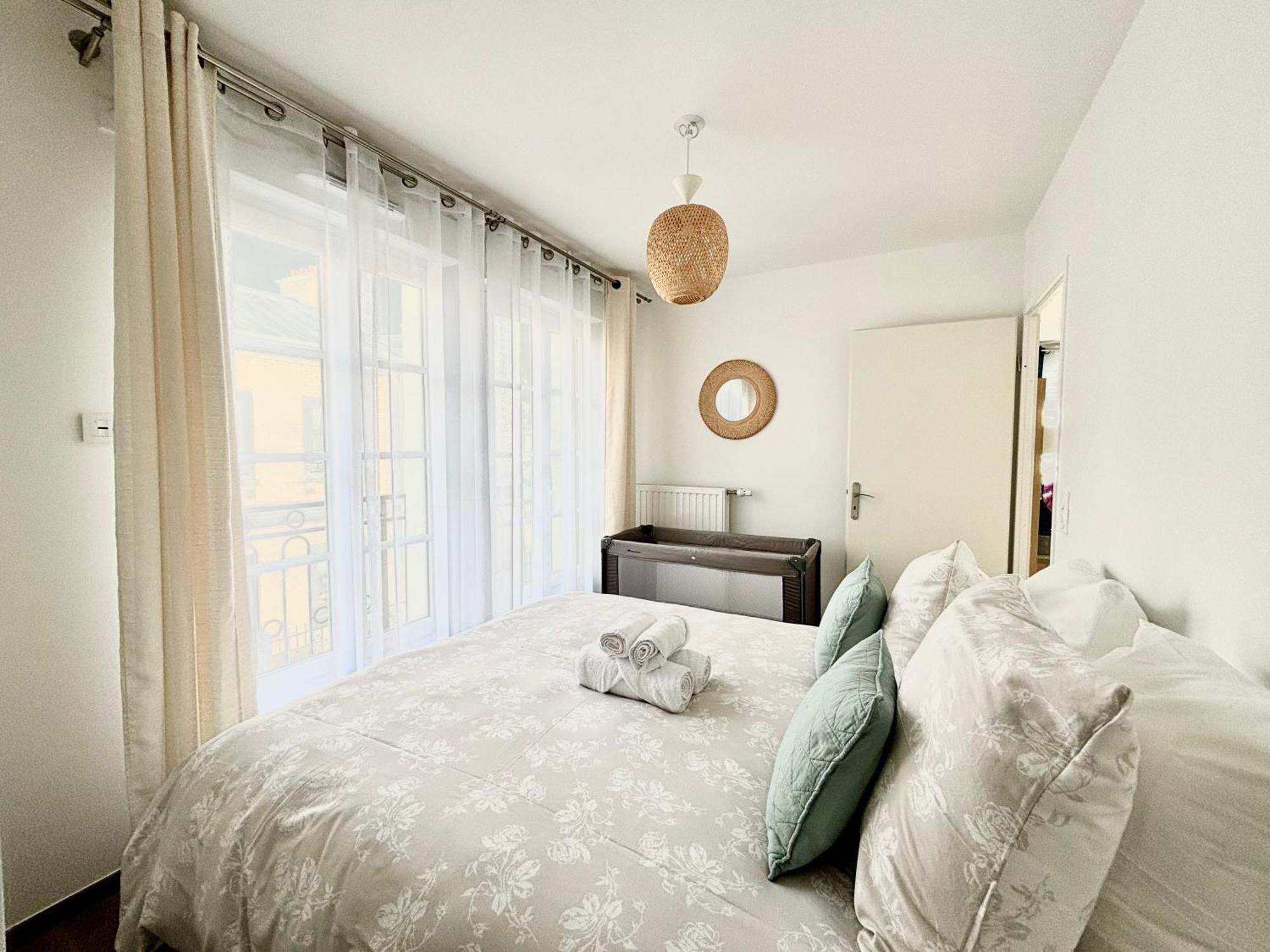 Sunny Apartment Near Disneyland Paris - Liz Appart Serris Exteriör bild
